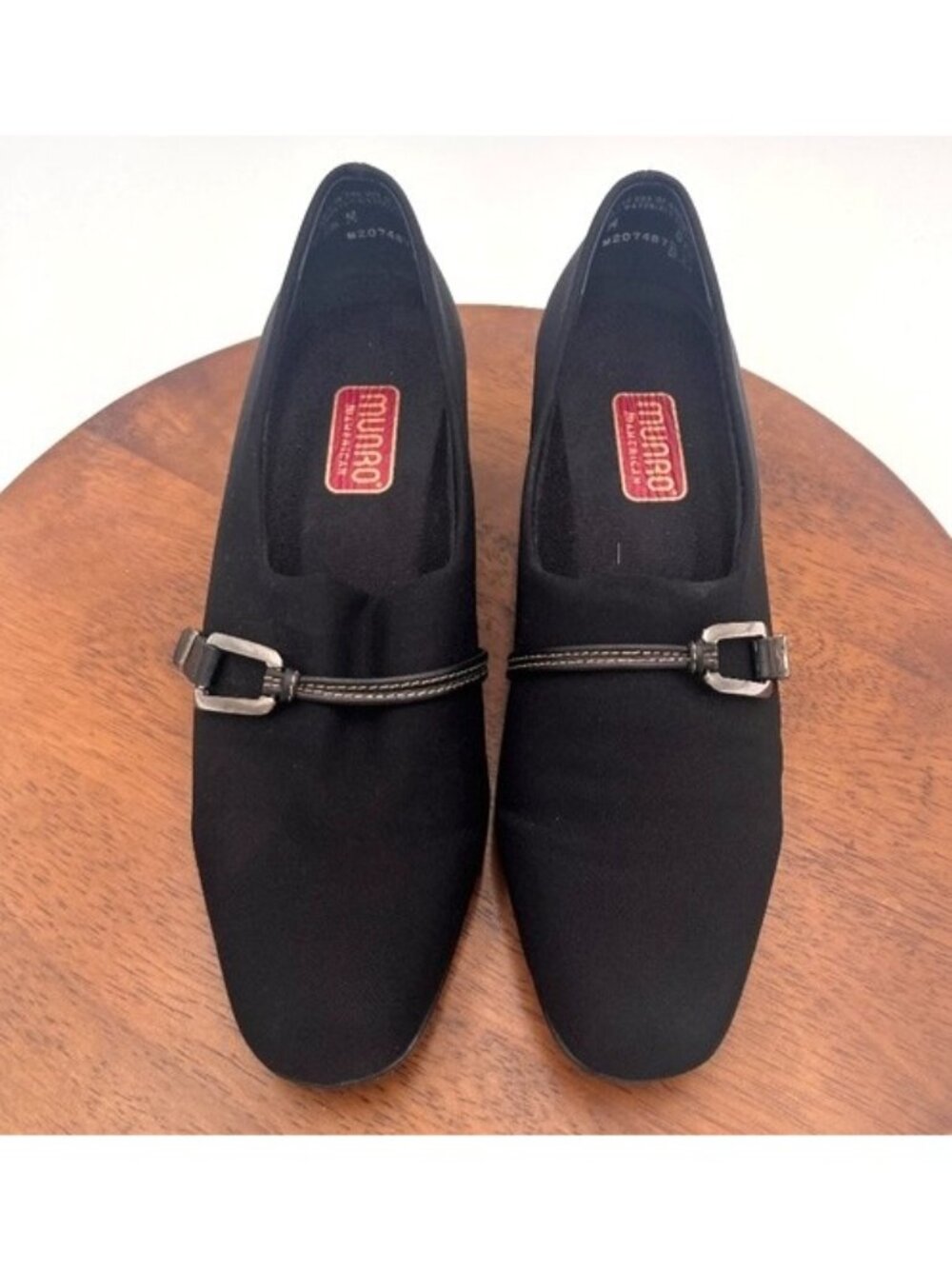 Munro Shoes Women's 6.5M Cindi Block Heel Pump Made in USA Black Stretch Fabric